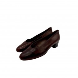 LORENZO BANFI LEATHER LOW HEELS