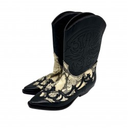BLACK LEATHER COWBOY BOOTS