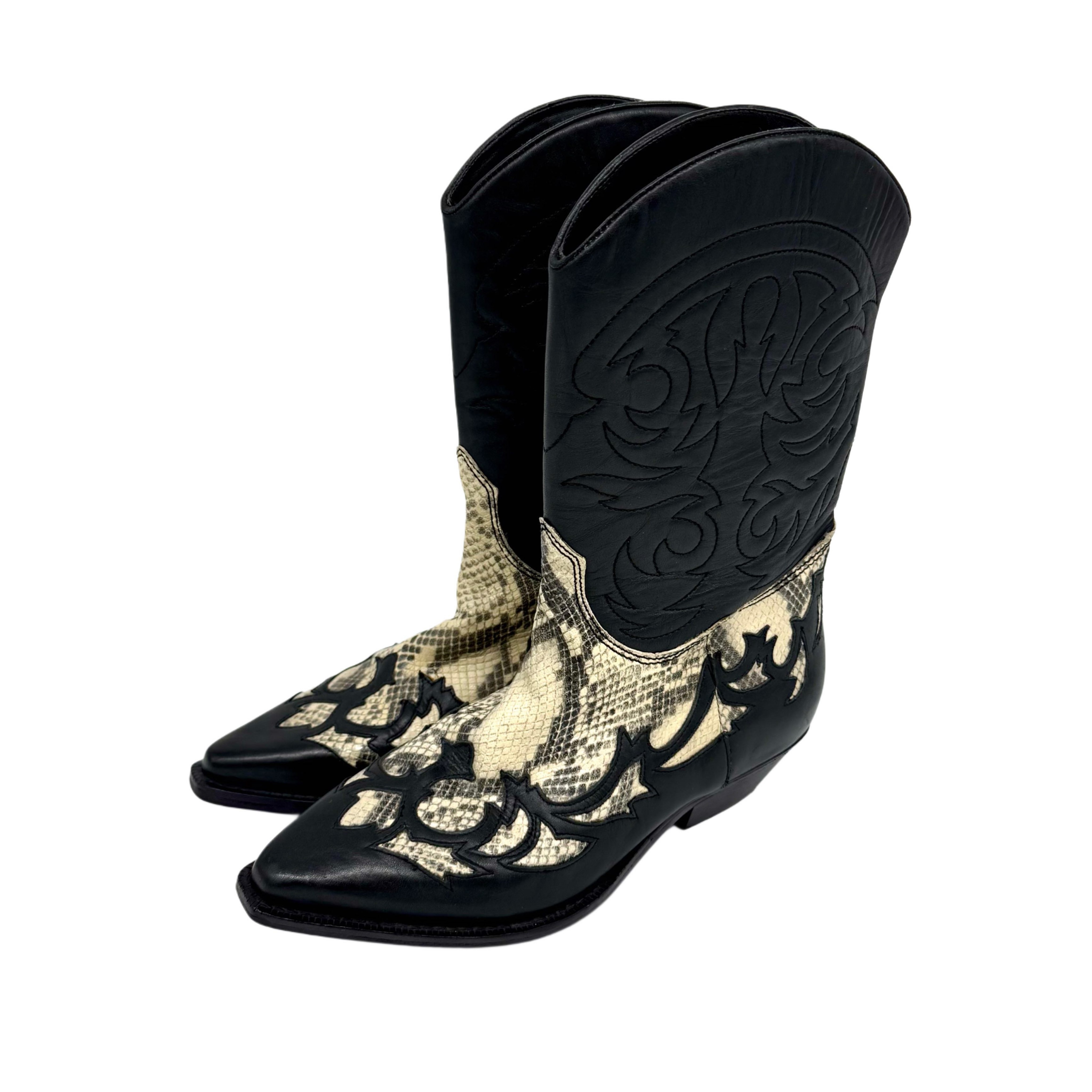 BLACK LEATHER COWBOY BOOTS BLACK LEATHER COWBOY BOOTS