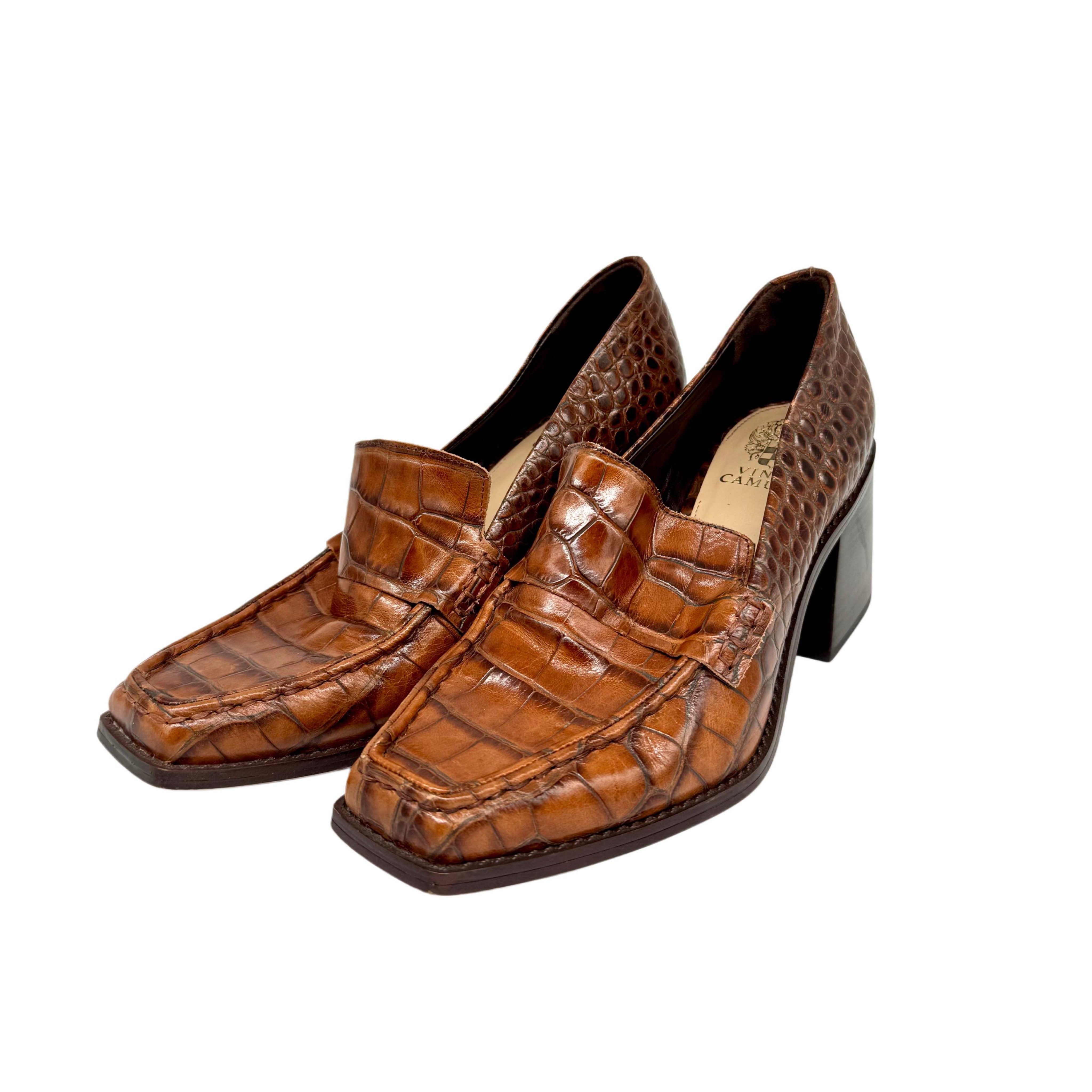 VINCE CAMUTO TEXTURE LEATHER VINCE CAMUTO TEXTURE LEATHER