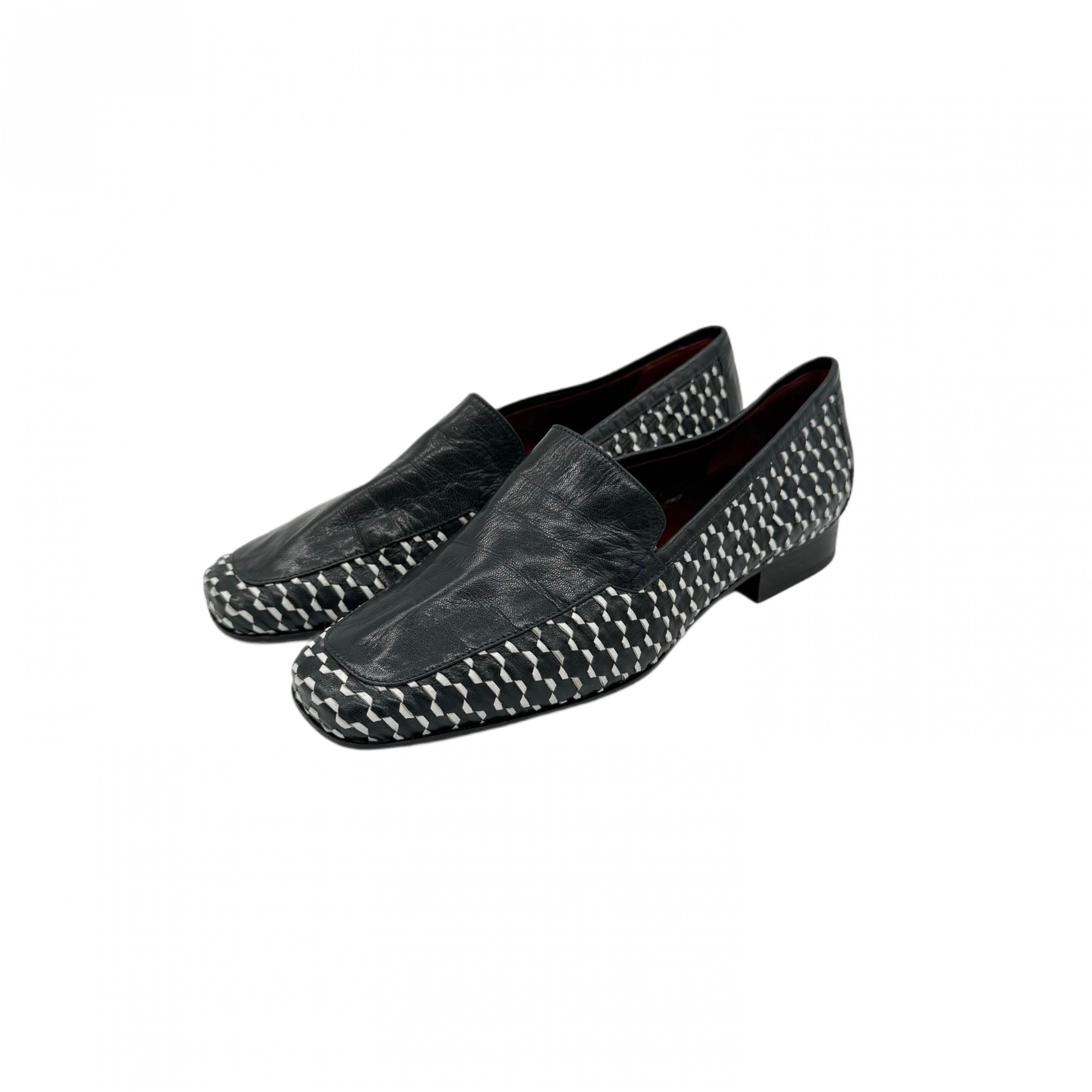BLACK LOW HEEL LEATHER BLACK LOW HEEL LEATHER