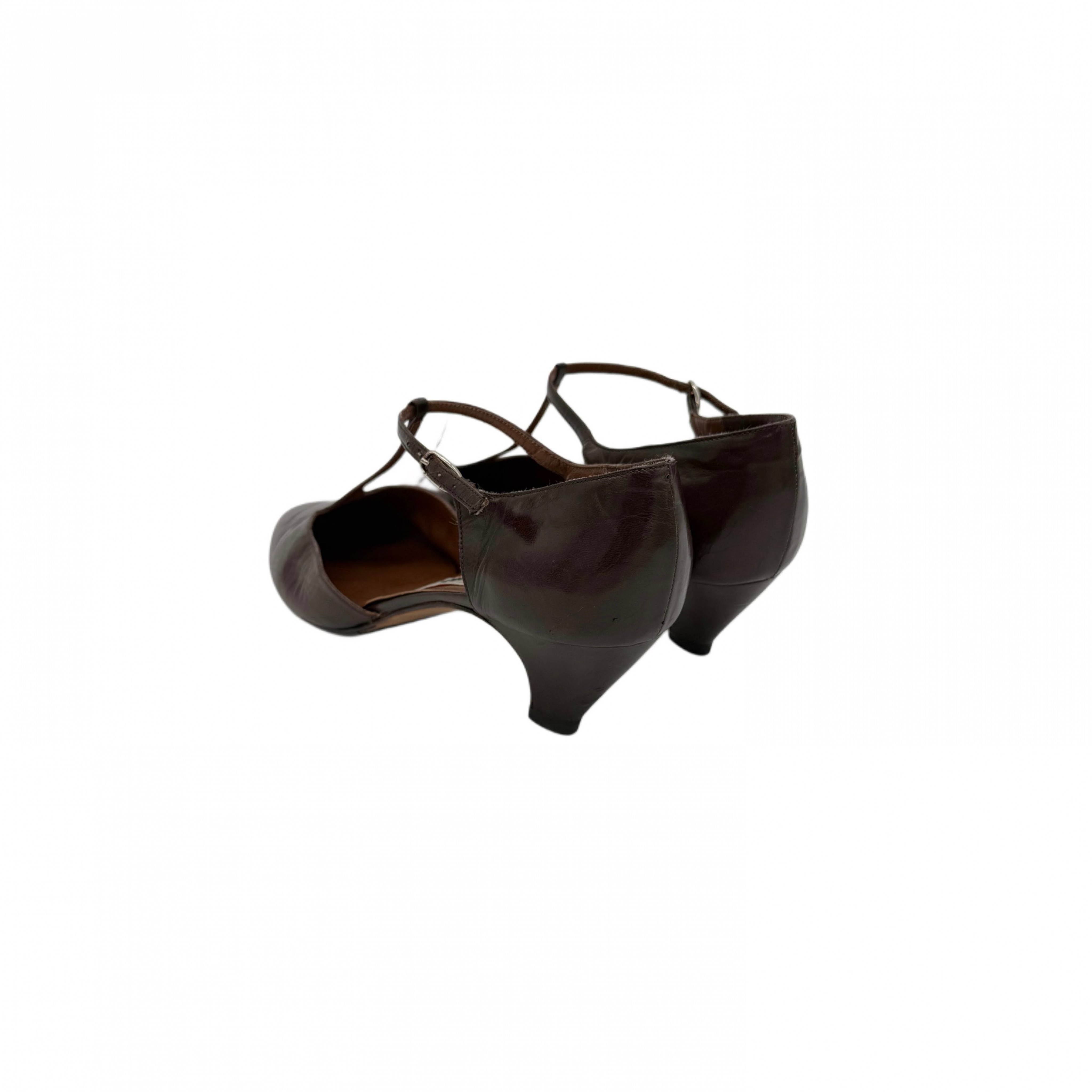 BROWN LEATHER HEELS VINTAGE BROWN LEATHER HEELS VINTAGE
