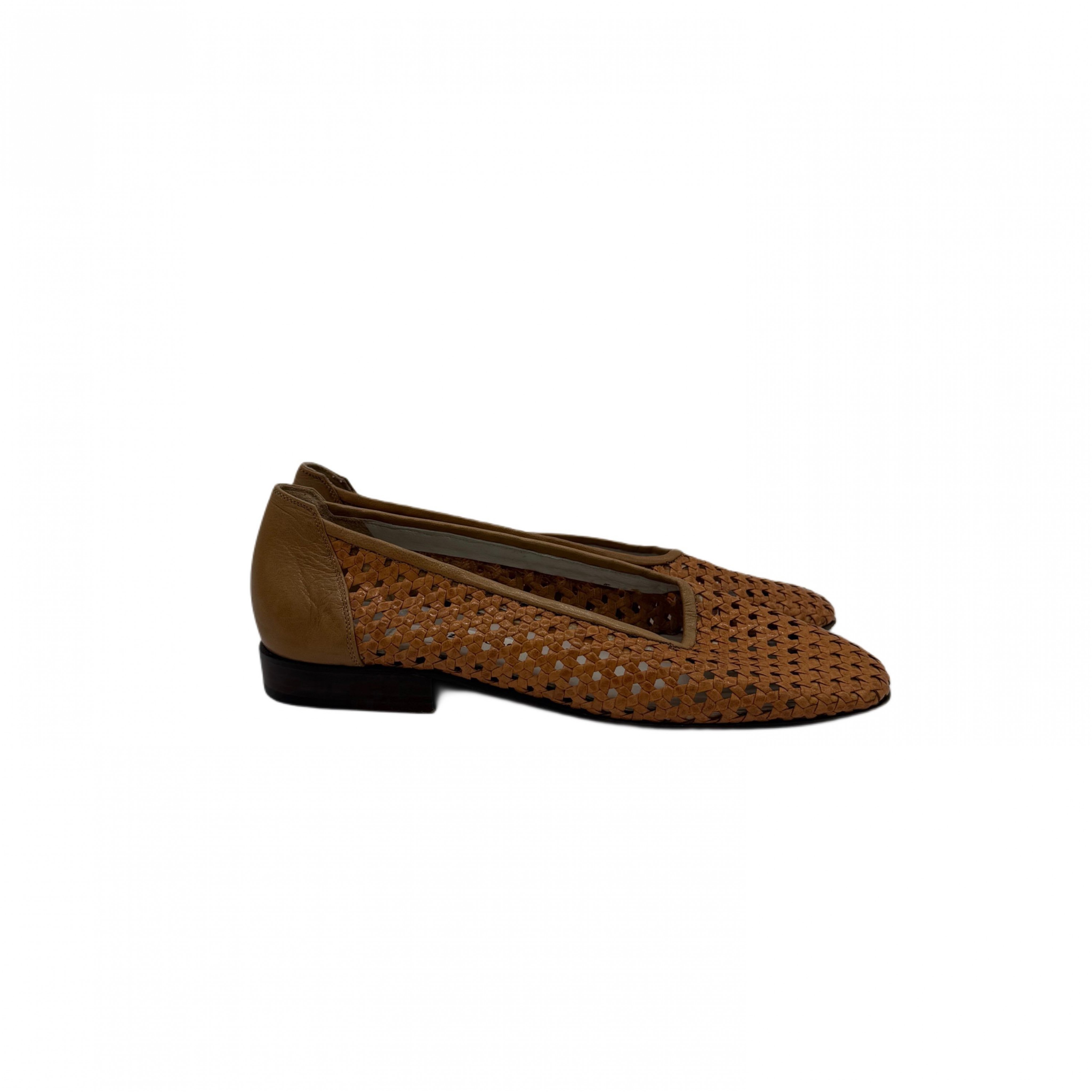LORENZO BANFI BALLERINAS VINTAGE LORENZO BANFI BALLERINAS VINTAGE