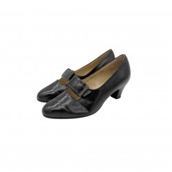 SALAMANDER BLACK LEATHER HEELS