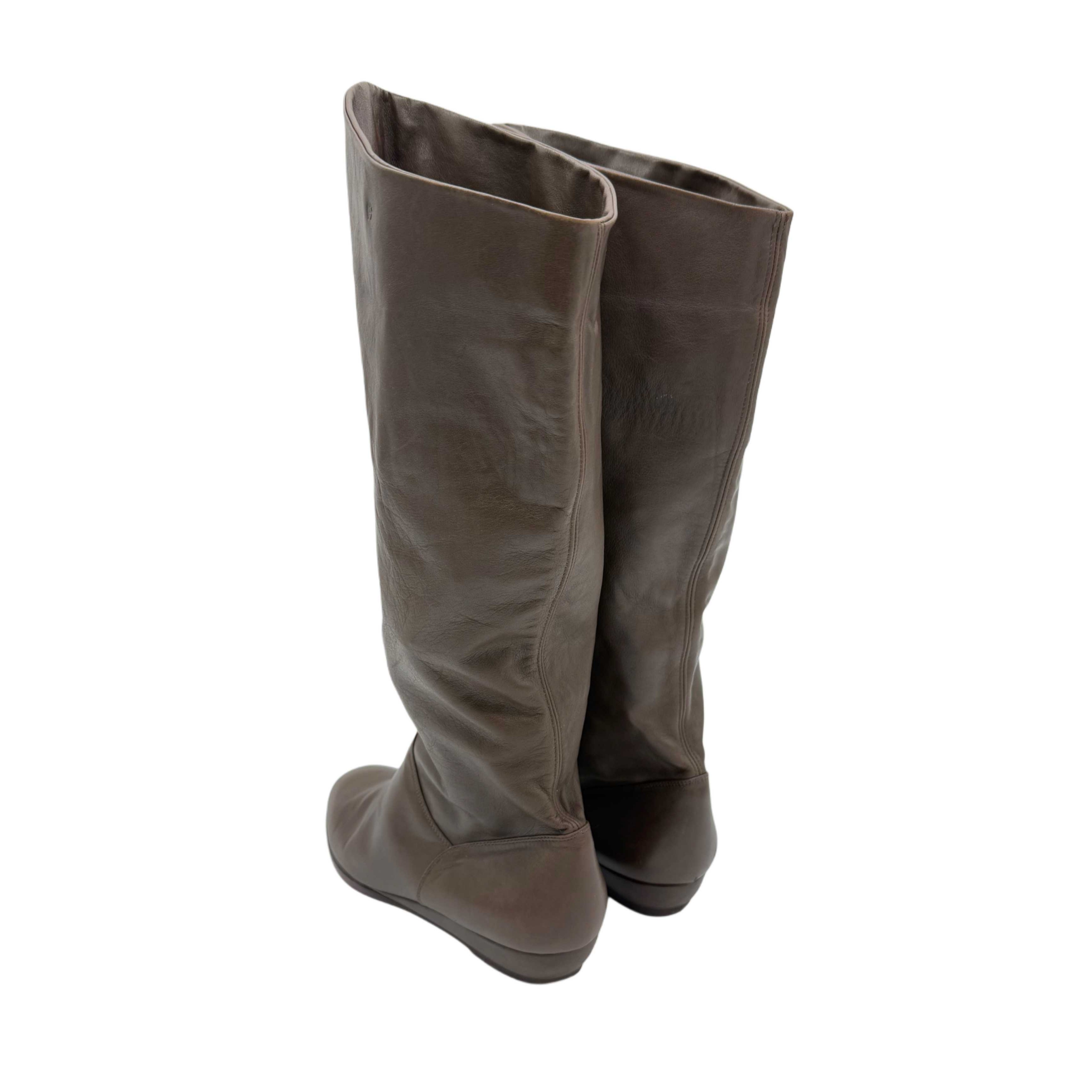 BROWN LEATHER BOOTS VINTAGE BROWN LEATHER BOOTS VINTAGE