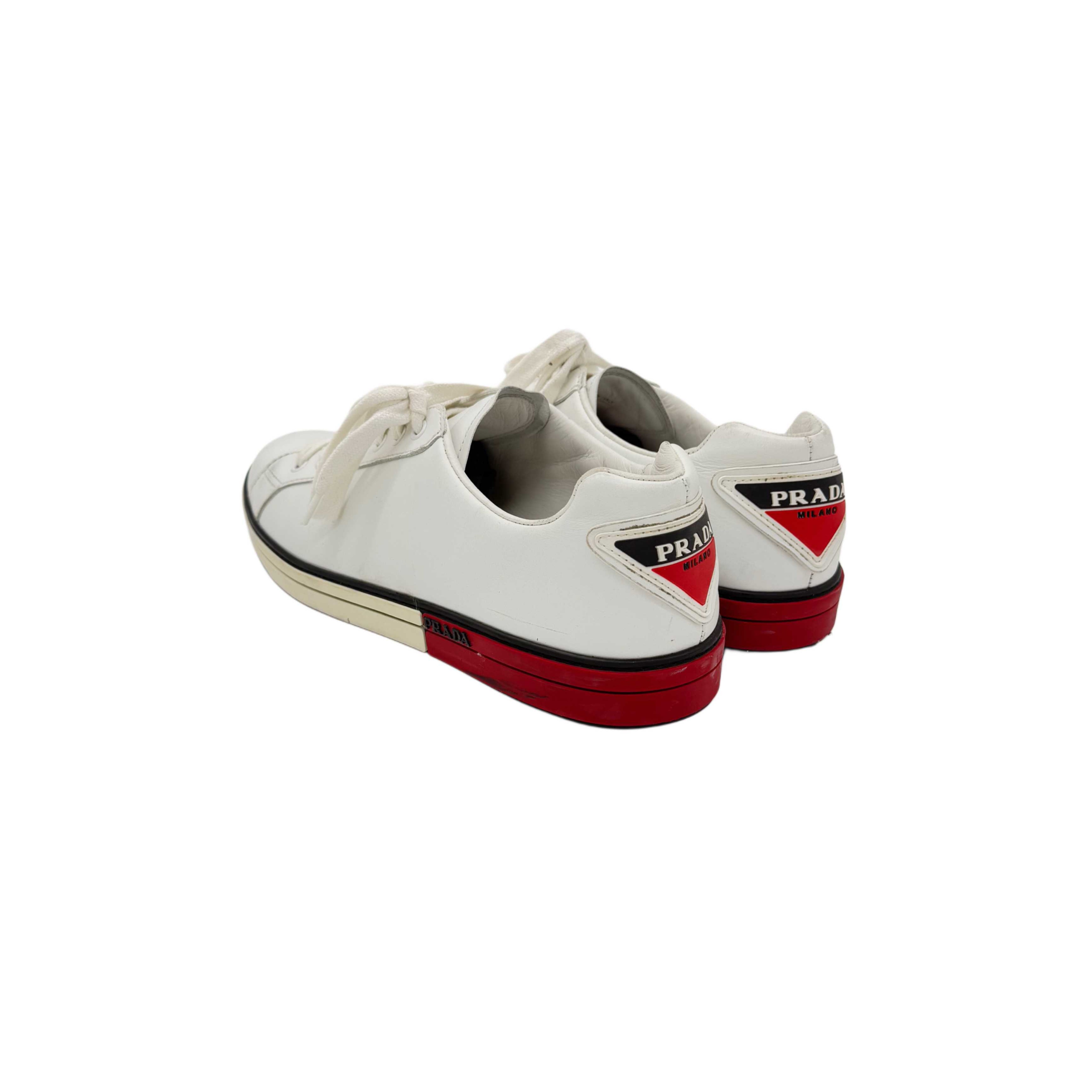PRADA TWO-TONE SOLE WHITE LEATHER SNEAKERS PRADA TWO-TONE SOLE WHITE LEATHER SNEAKERS