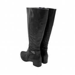 BLACK LEATHER BOOTS