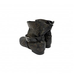 BLACK LEOPARD BOOTS VINTAGE