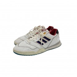 ADIDAS A.R TRAINER 