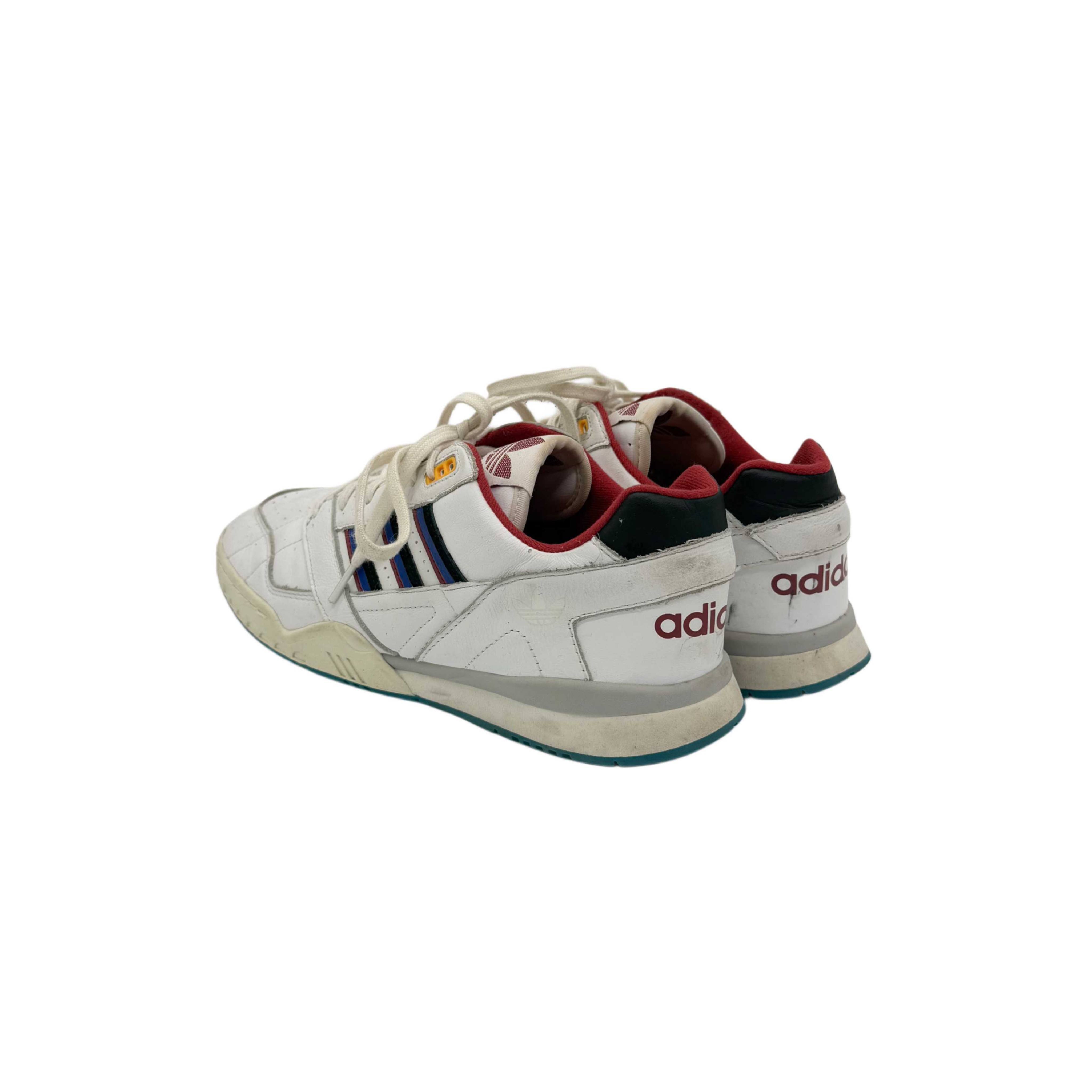 ADIDAS A.R TRAINER ADIDAS A.R TRAINER