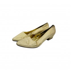 GOLDEN HEELS VINTAGE 