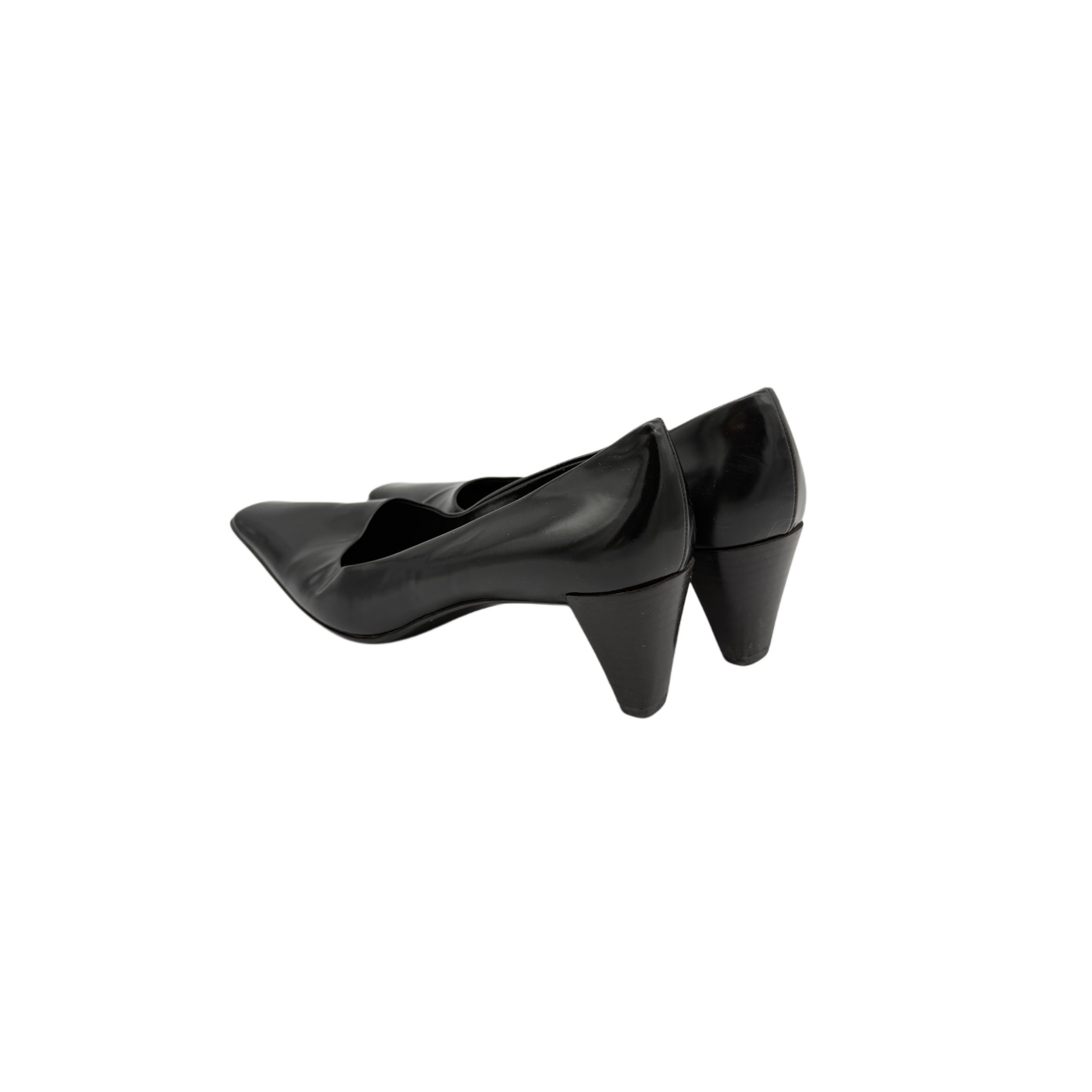 PRADA LEATHER HEELS BLACK PRADA LEATHER HEELS BLACK