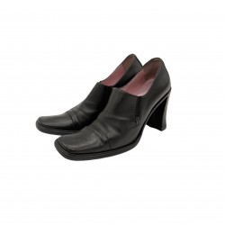 CESARE PACIOTTI BLACK LEATHER ANKLE BOOTS 