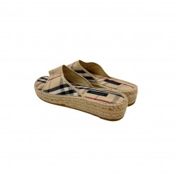 BURBERRY SANDALS 