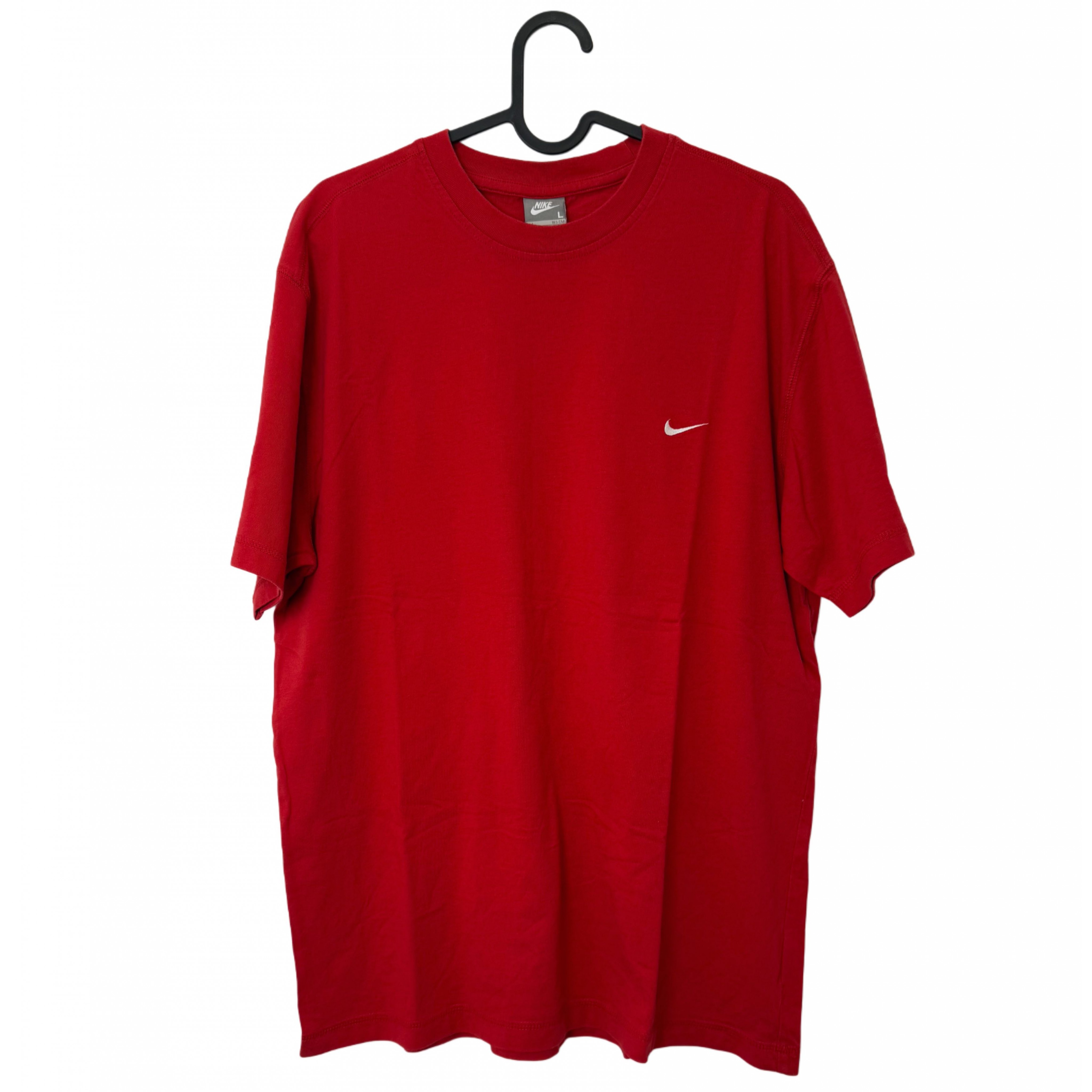 NIKE RED T-SHIRT NIKE RED T-SHIRT
