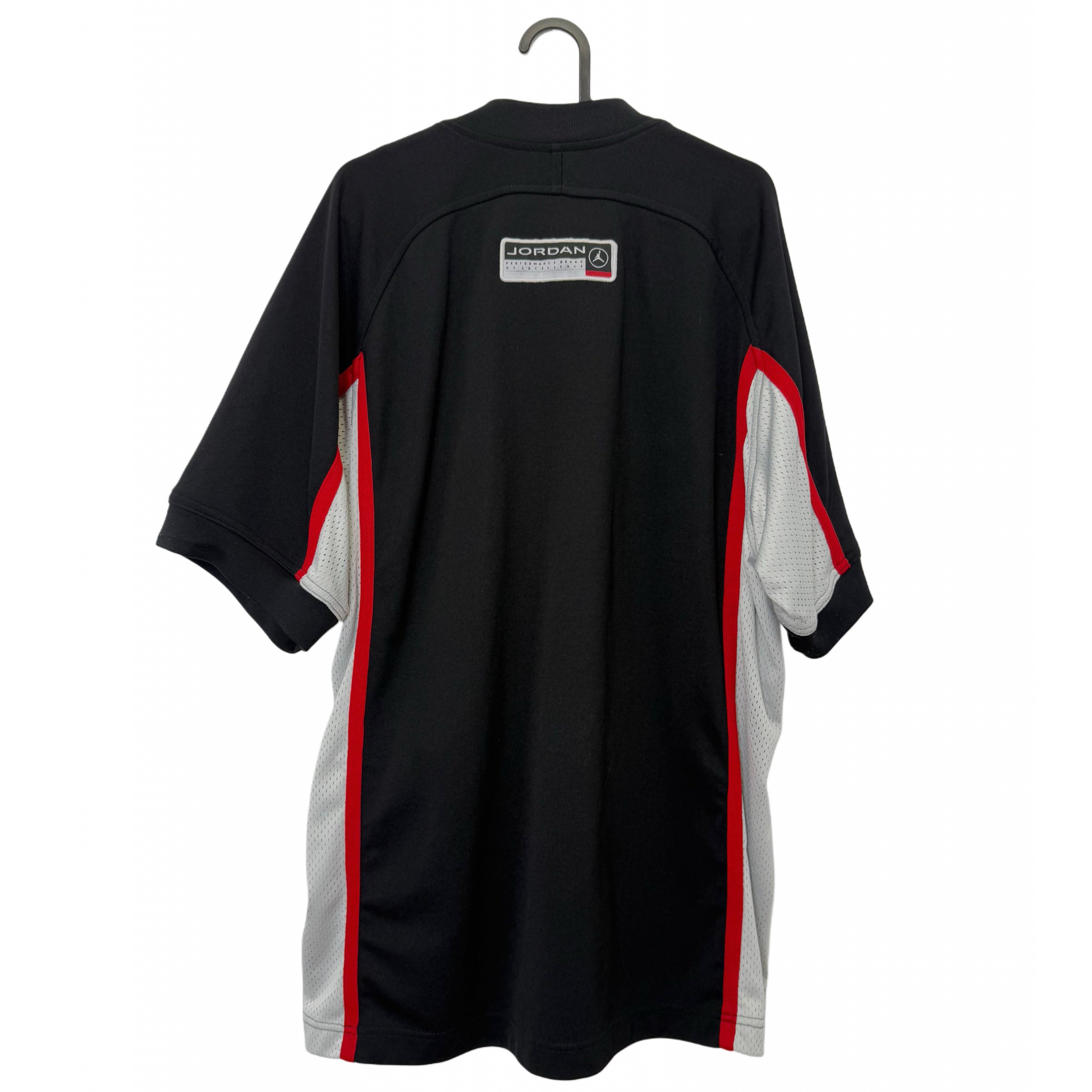 JORDAN BUTTON UP