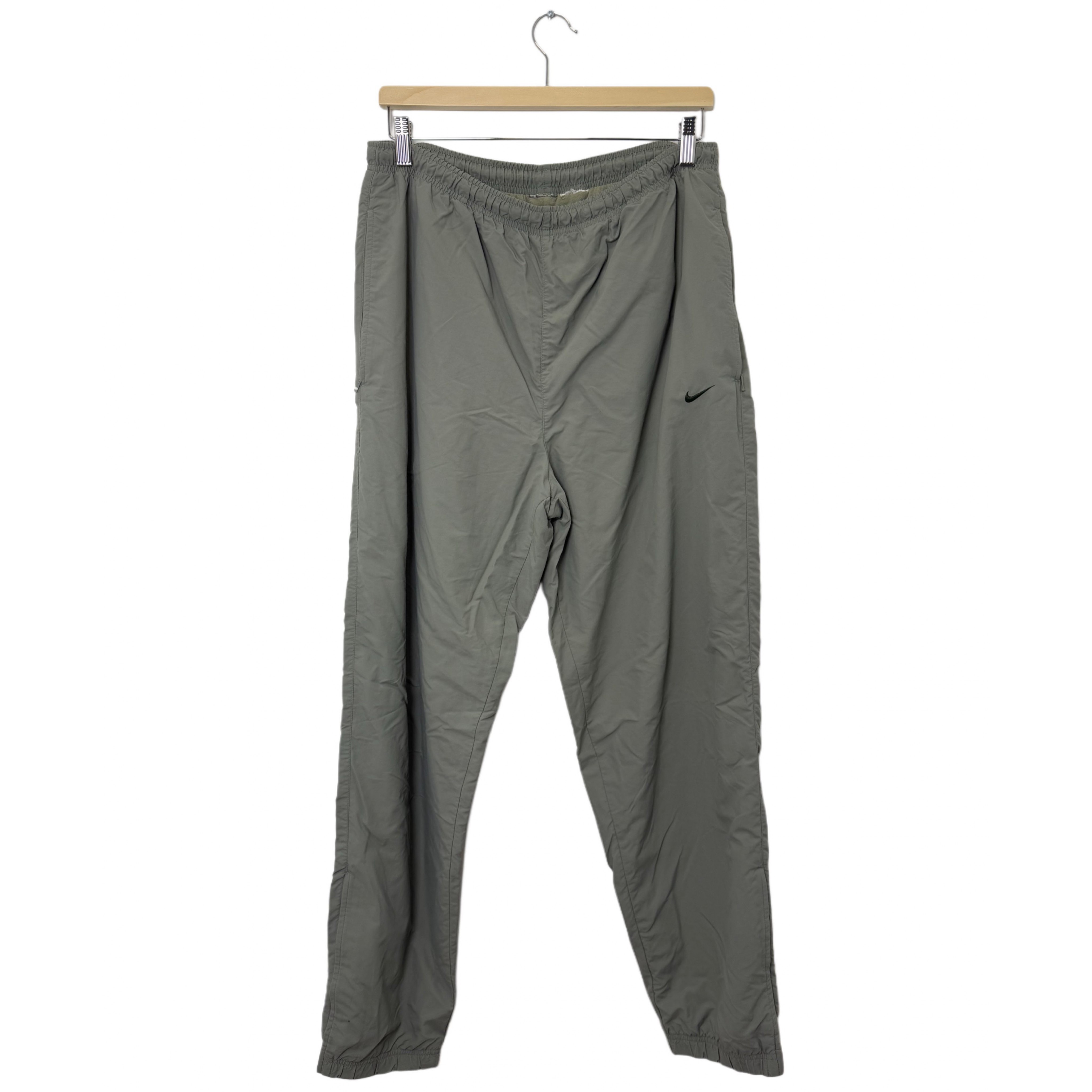 NIKE TRACK PANTS VINTAGE OLIVE GREEN NIKE TRACK PANTS VINTAGE OLIVE GREEN