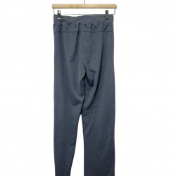 UNDER ARMOUR GREY PANTS