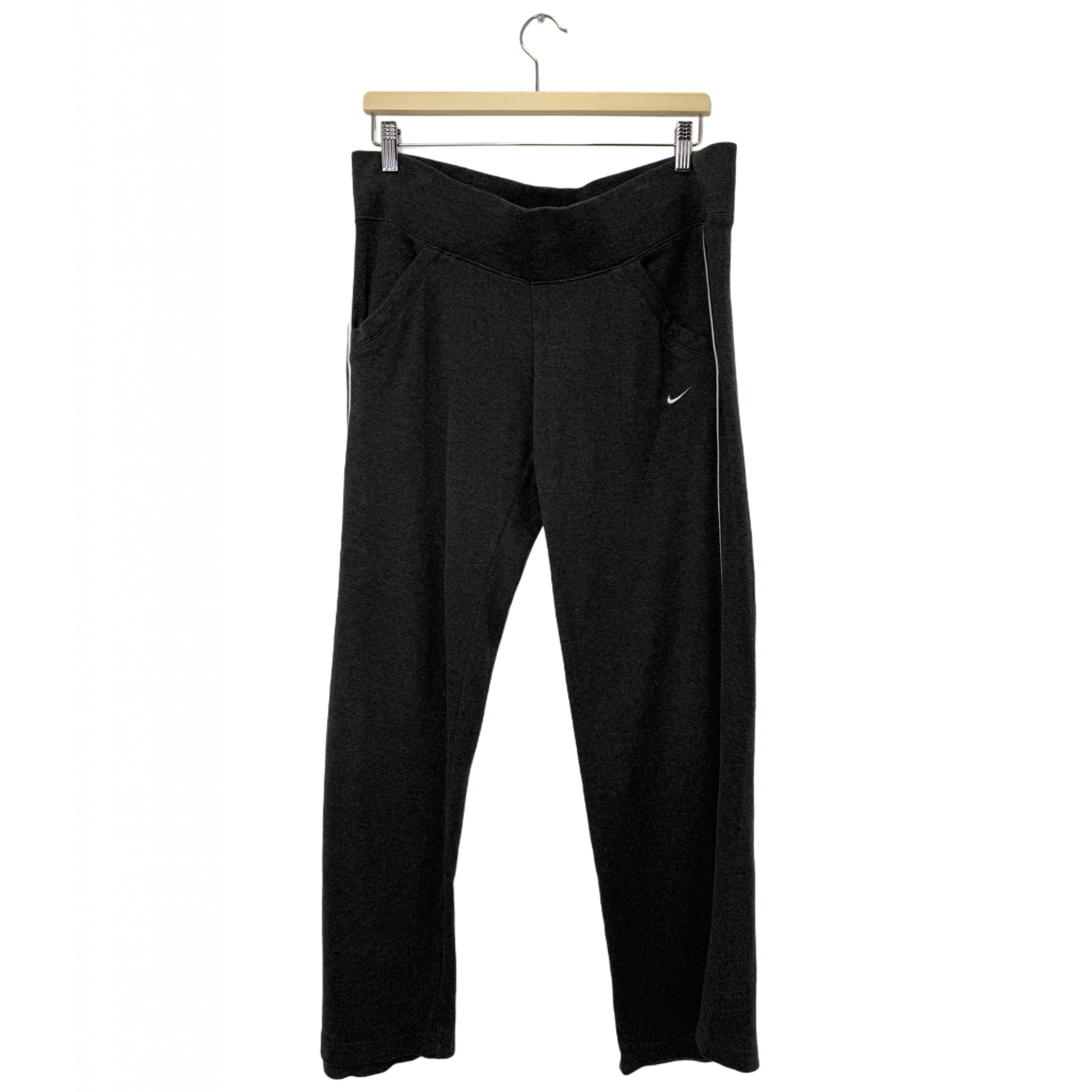 NIKE DARK GREY FLARE PANTS NIKE DARK GREY FLARE PANTS