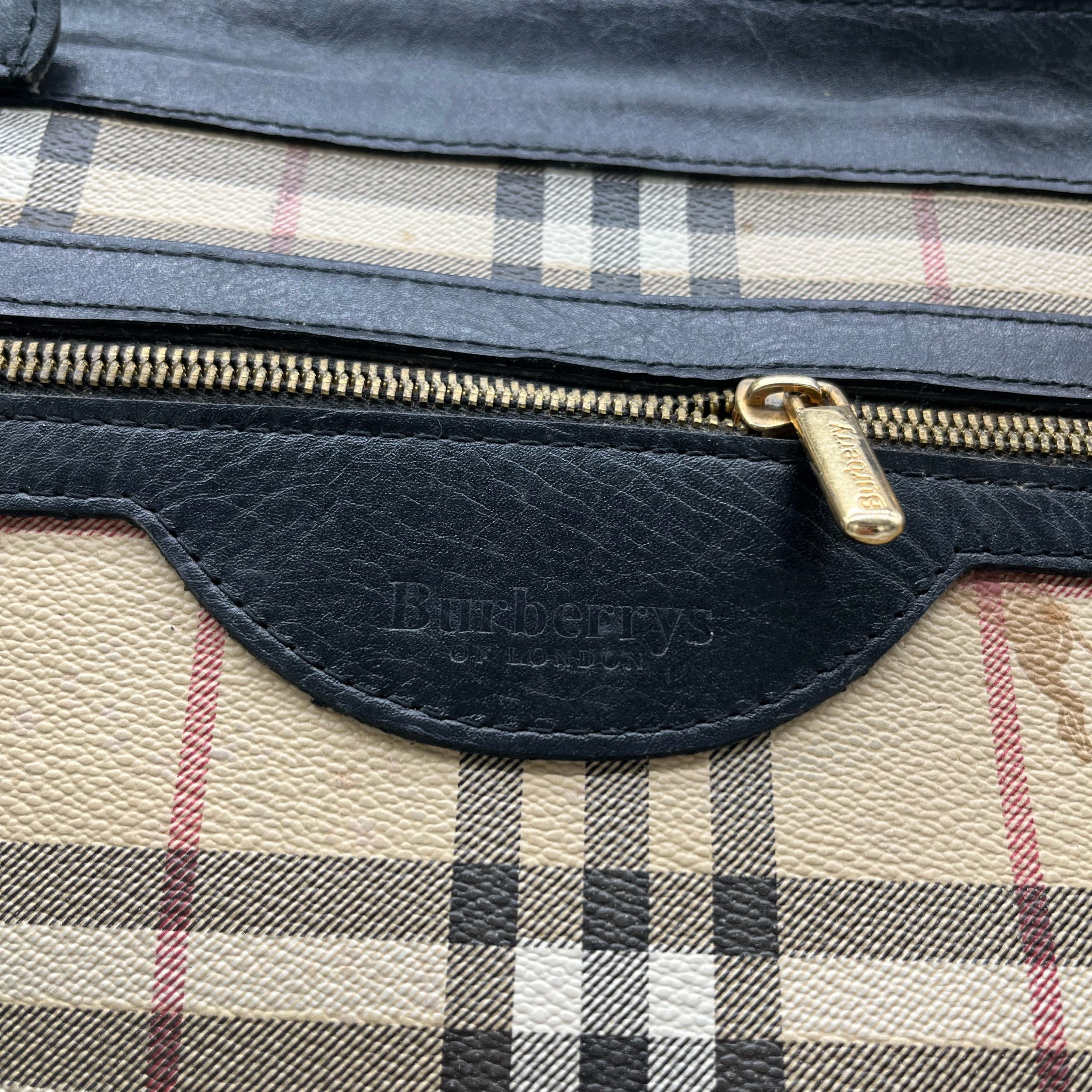 BURBERRY VINTAGE TRAVEL BAG BURBERRY VINTAGE TRAVEL BAG