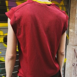 NIKE SLEEVELESS T-SHIRT 