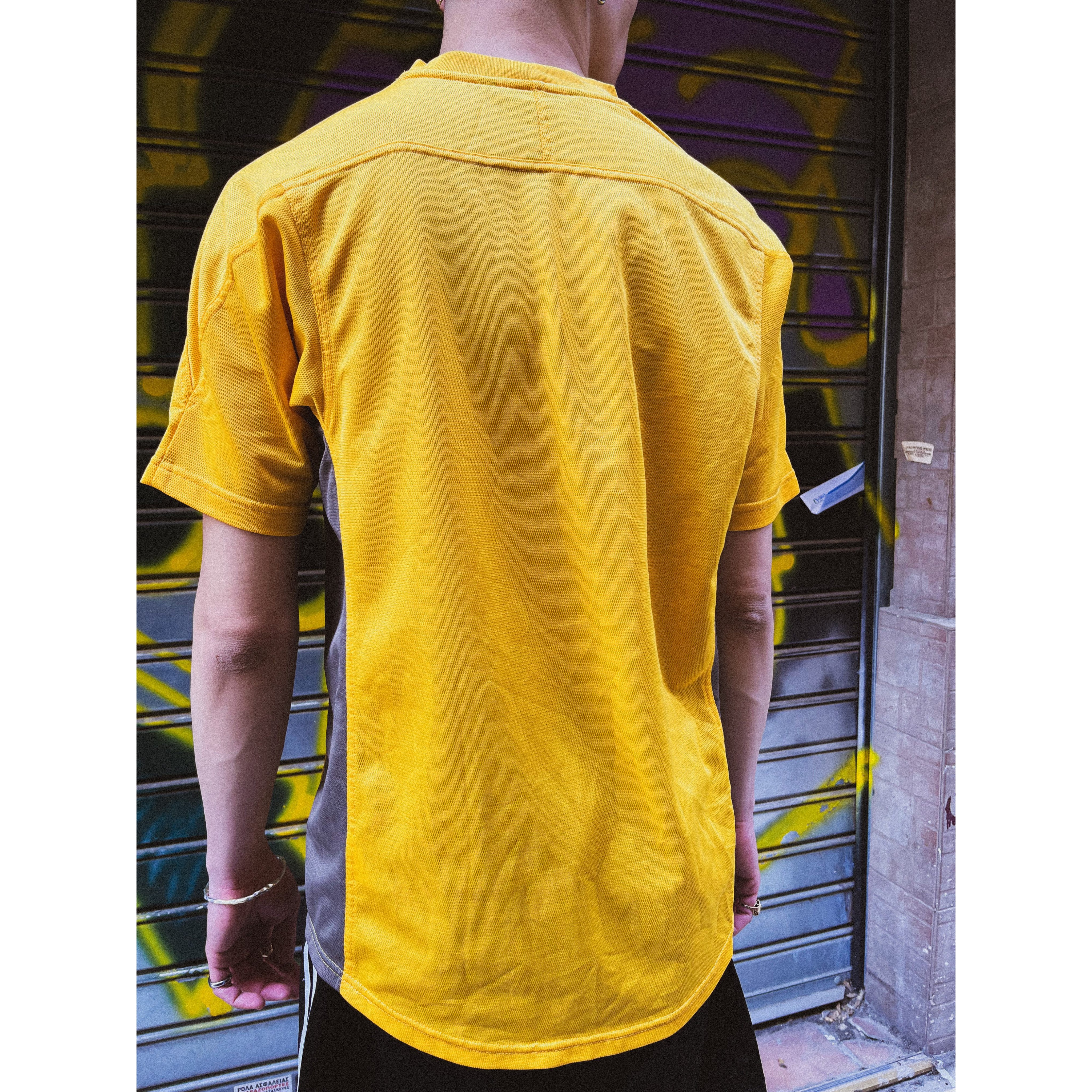 NIKE YELLOW T-SHIRT NIKE YELLOW T-SHIRT