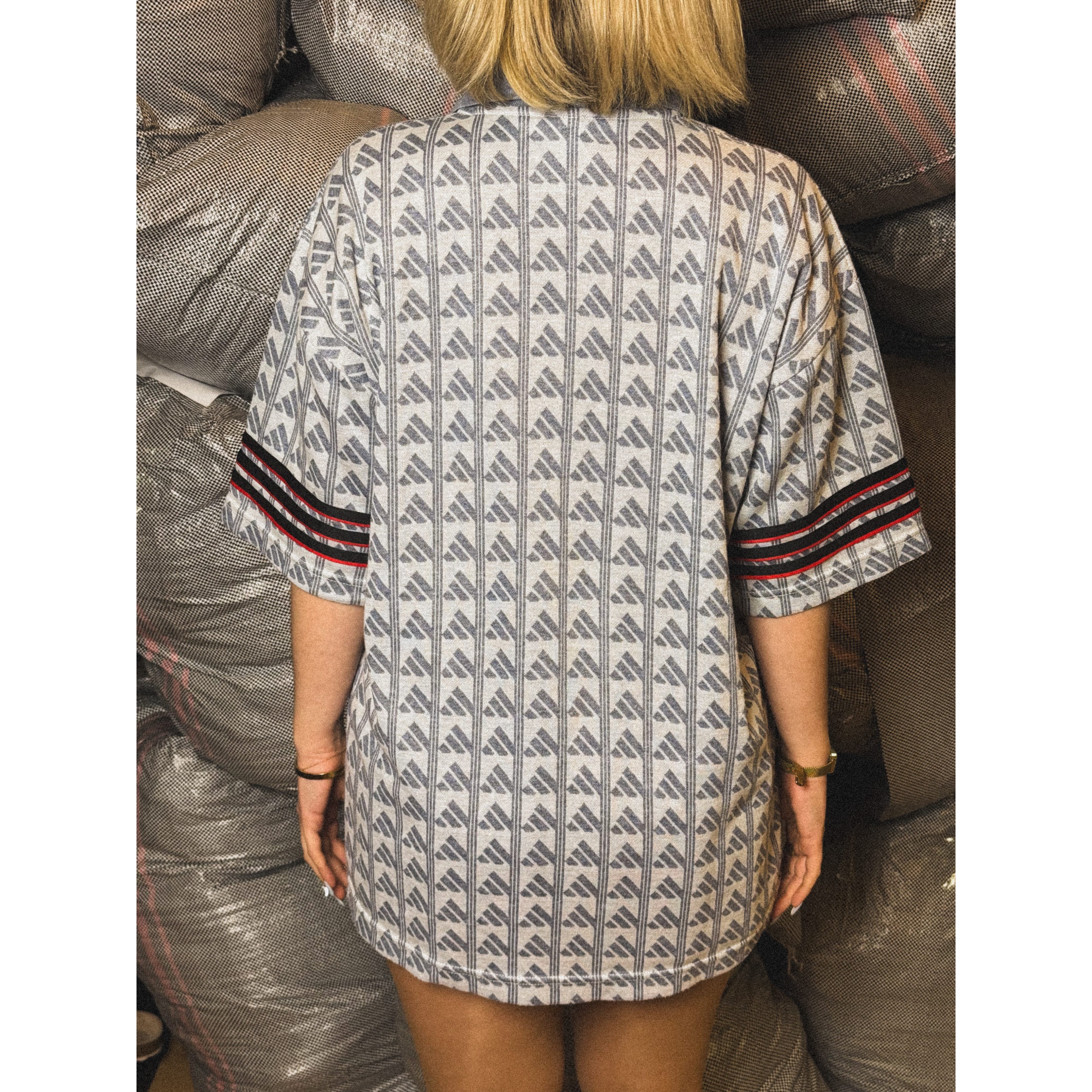 ADIDAS GREY VINTAGE POLO T-SHIRT ADIDAS GREY VINTAGE POLO T-SHIRT